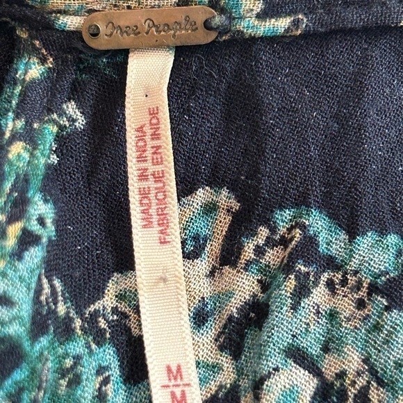 Free People Women's Lady Luck‎ Printed Long Bell Sleeve Tunic Dress   Sz M - Picture 4 of 15